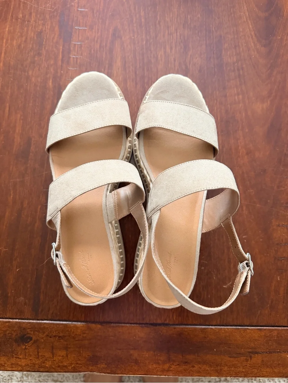 Universal Thread Taupe Espadrille Platform Sandals